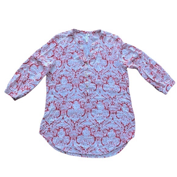 grand & greene Tops - Grand & Greene V-Neck 3/4 Sleeve Printed Blouse Sz. S